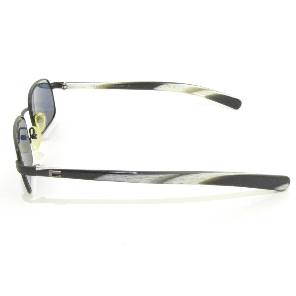 GUCCI Sunglasses - Picture 4 of 5
